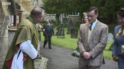 FATHER_BROWN_-_S01E01_mp4_20251003_002345_113.jpg