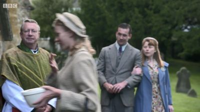FATHER_BROWN_-_S01E01_mp4_20251003_002428_592.jpg