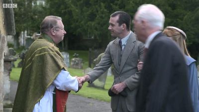 FATHER_BROWN_-_S01E01_mp4_20251003_002434_715.jpg