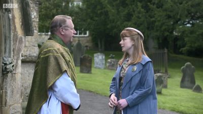 FATHER_BROWN_-_S01E01_mp4_20251003_002441_512.jpg