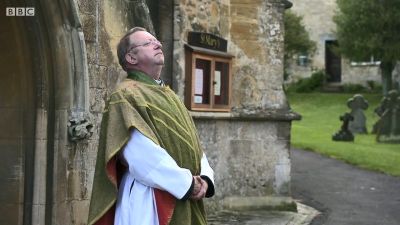 FATHER_BROWN_-_S01E01_mp4_20251003_002458_977.jpg