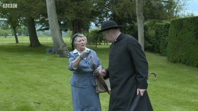 FATHER_BROWN_-_S01E02_mp4_20251003_102047_300.jpg