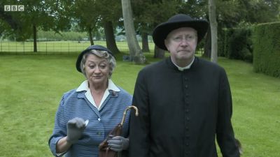 FATHER_BROWN_-_S01E02_mp4_20251003_102059_217.jpg