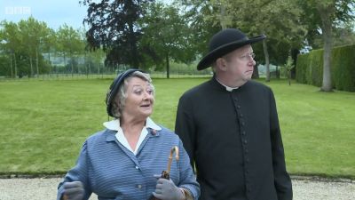 FATHER_BROWN_-_S01E02_mp4_20251003_102120_454.jpg