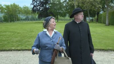 FATHER_BROWN_-_S01E02_mp4_20251003_102121_496.jpg