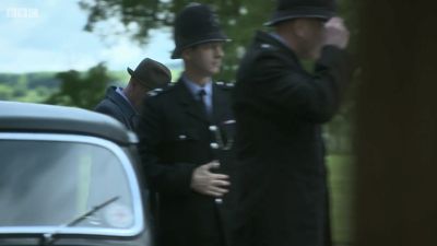 FATHER_BROWN_-_S01E02_mp4_20251003_102409_124.jpg