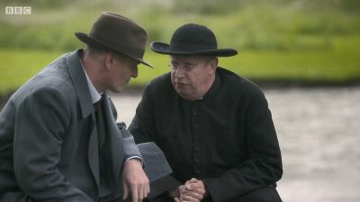 FATHER_BROWN_-_S01E02_mp4_20251003_102450_495.jpg