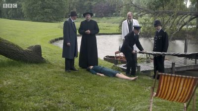 FATHER_BROWN_-_S01E02_mp4_20251003_102520_949.jpg