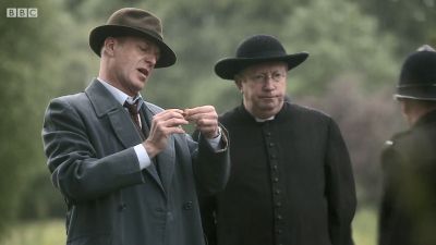 FATHER_BROWN_-_S01E02_mp4_20251003_102522_919.jpg