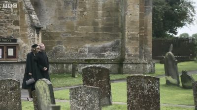 FATHER_BROWN_-_S01E02_mp4_20251003_102527_020.jpg