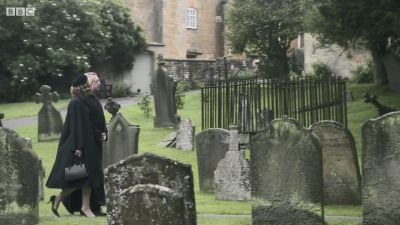 FATHER_BROWN_-_S01E02_mp4_20251003_102536_878.jpg