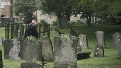 FATHER_BROWN_-_S01E02_mp4_20251003_102540_118.jpg