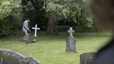 FATHER_BROWN_-_S01E02_mp4_20251003_102549_355.jpg
