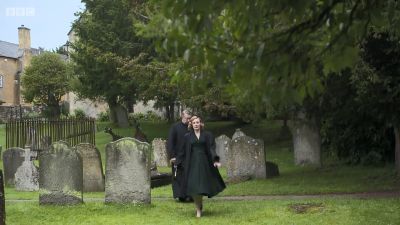 FATHER_BROWN_-_S01E02_mp4_20251003_102555_598.jpg