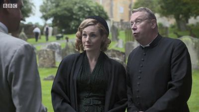 FATHER_BROWN_-_S01E02_mp4_20251003_102610_355.jpg
