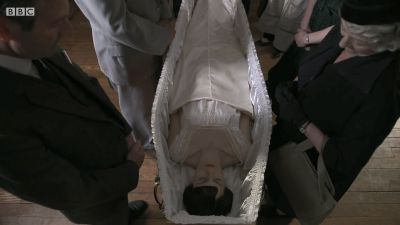 FATHER_BROWN_-_S01E02_mp4_20251003_102759_596.jpg