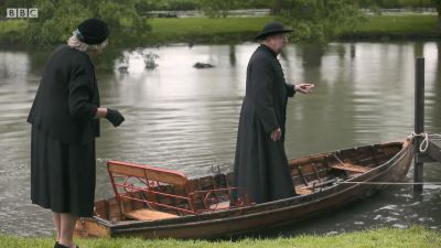 FATHER_BROWN_-_S01E02_mp4_20251003_102937_982.jpg