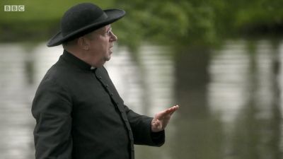 FATHER_BROWN_-_S01E02_mp4_20251003_102953_981.jpg