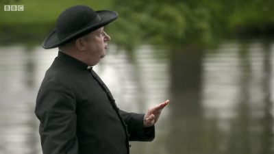 FATHER_BROWN_-_S01E02_mp4_20251003_102954_501.jpg