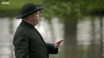 FATHER_BROWN_-_S01E02_mp4_20251003_102954_744.jpg