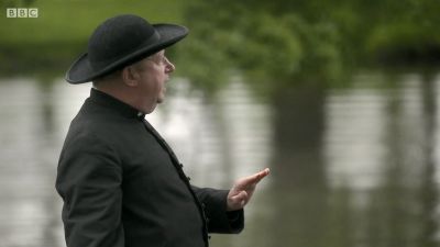FATHER_BROWN_-_S01E02_mp4_20251003_102955_463.jpg