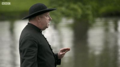 FATHER_BROWN_-_S01E02_mp4_20251003_102959_381.jpg
