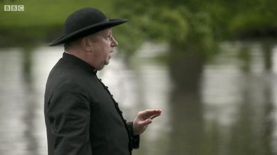 FATHER_BROWN_-_S01E02_mp4_20251003_102959_863.jpg