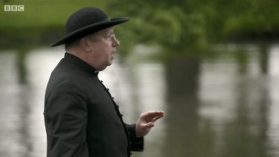 FATHER_BROWN_-_S01E02_mp4_20251003_103001_905.jpg
