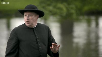 FATHER_BROWN_-_S01E02_mp4_20251003_103002_421.jpg