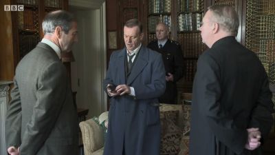 FATHER_BROWN_-_S01E02_mp4_20251003_103206_815.jpg