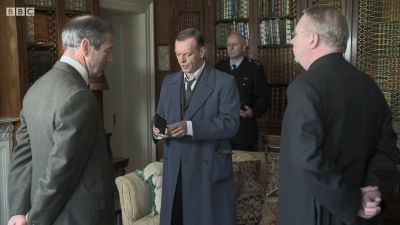 FATHER_BROWN_-_S01E02_mp4_20251003_103207_815.jpg