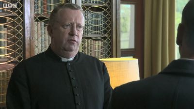 FATHER_BROWN_-_S01E02_mp4_20251003_103232_133.jpg