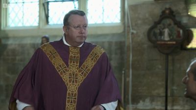 FATHER_BROWN_-_S01E02_mp4_20251003_103638_841.jpg