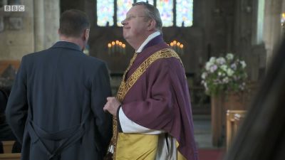 FATHER_BROWN_-_S01E02_mp4_20251003_103715_142.jpg