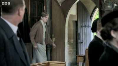 FATHER_BROWN_-_S01E02_mp4_20251003_103729_599.jpg