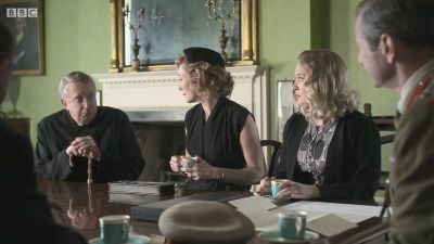 FATHER_BROWN_-_S01E02_mp4_20251003_103921_791.jpg