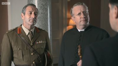 FATHER_BROWN_-_S01E02_mp4_20251003_104000_885.jpg