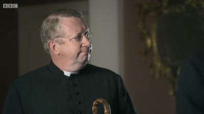 FATHER_BROWN_-_S01E02_mp4_20251003_104009_069.jpg
