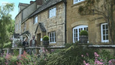FATHER_BROWN_-_S01E02_mp4_20251003_104018_991.jpg
