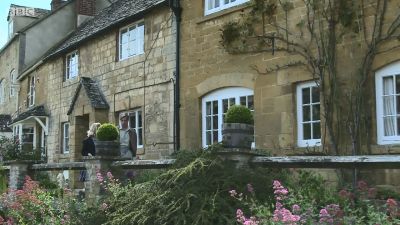 FATHER_BROWN_-_S01E02_mp4_20251003_104022_470.jpg