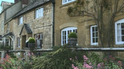 FATHER_BROWN_-_S01E02_mp4_20251003_104022_749.jpg