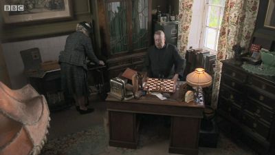 FATHER_BROWN_-_S01E02_mp4_20251003_104057_789.jpg