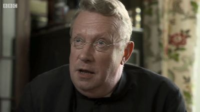 FATHER_BROWN_-_S01E02_mp4_20251003_104129_389.jpg