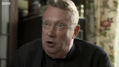 FATHER_BROWN_-_S01E02_mp4_20251003_104129_628.jpg
