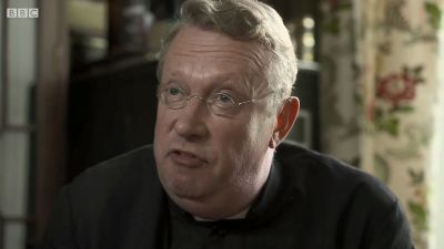 FATHER_BROWN_-_S01E02_mp4_20251003_104131_466.jpg