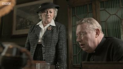 FATHER_BROWN_-_S01E02_mp4_20251003_104139_466.jpg