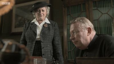 FATHER_BROWN_-_S01E02_mp4_20251003_104142_985.jpg