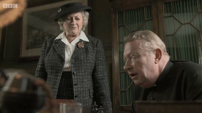 FATHER_BROWN_-_S01E02_mp4_20251003_104143_227.jpg