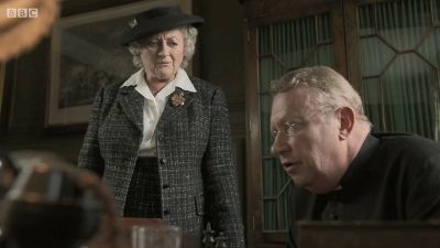 FATHER_BROWN_-_S01E02_mp4_20251003_104144_504.jpg