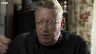 FATHER_BROWN_-_S01E02_mp4_20251003_104146_745.jpg
